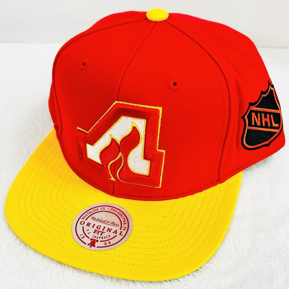 Atlanta Flames Mitchell & Ness 2-Tone Hat Cap Snapback Adjustable NHL Red